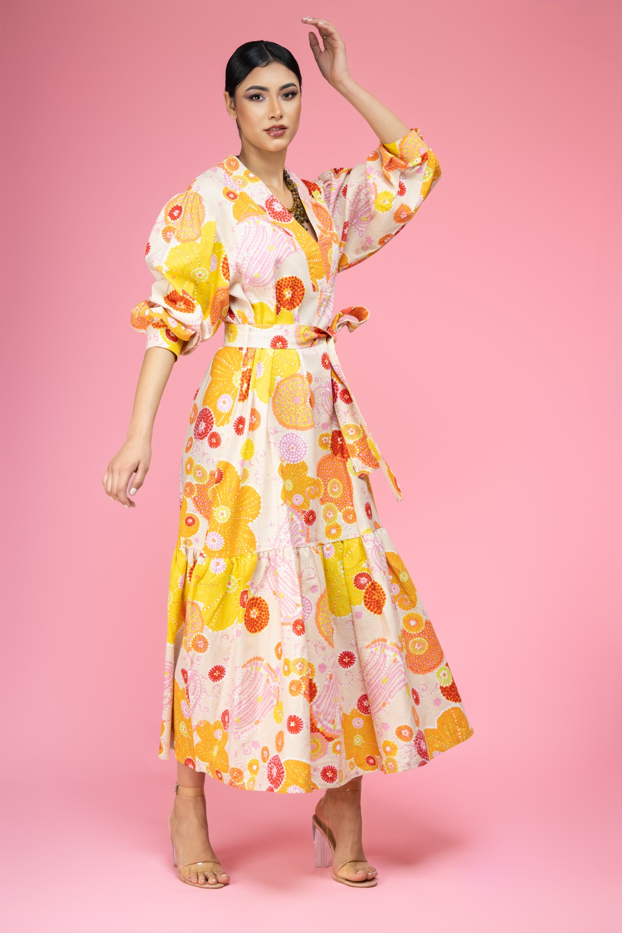 LILY YELLOW